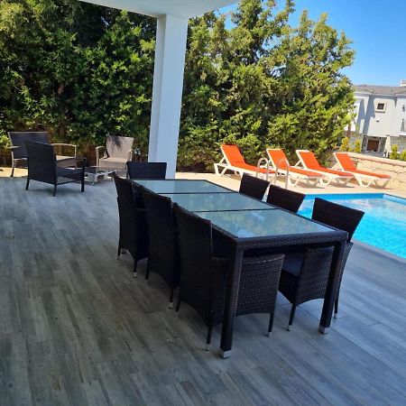 Çeşme De-Lale Villa מראה חיצוני תמונה